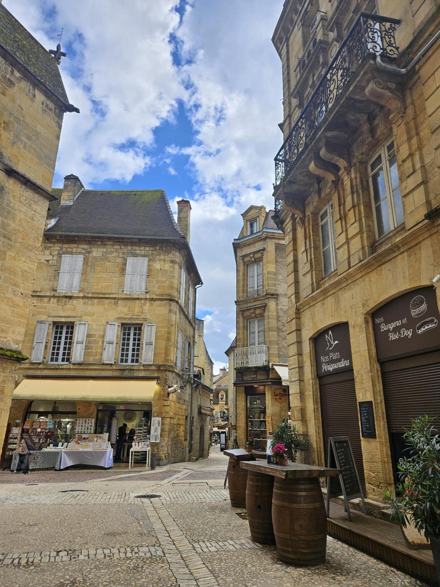 La Maison Valentin Au Coeur De La Cite Medievale Sarlat-la-Canéda Exterior photo