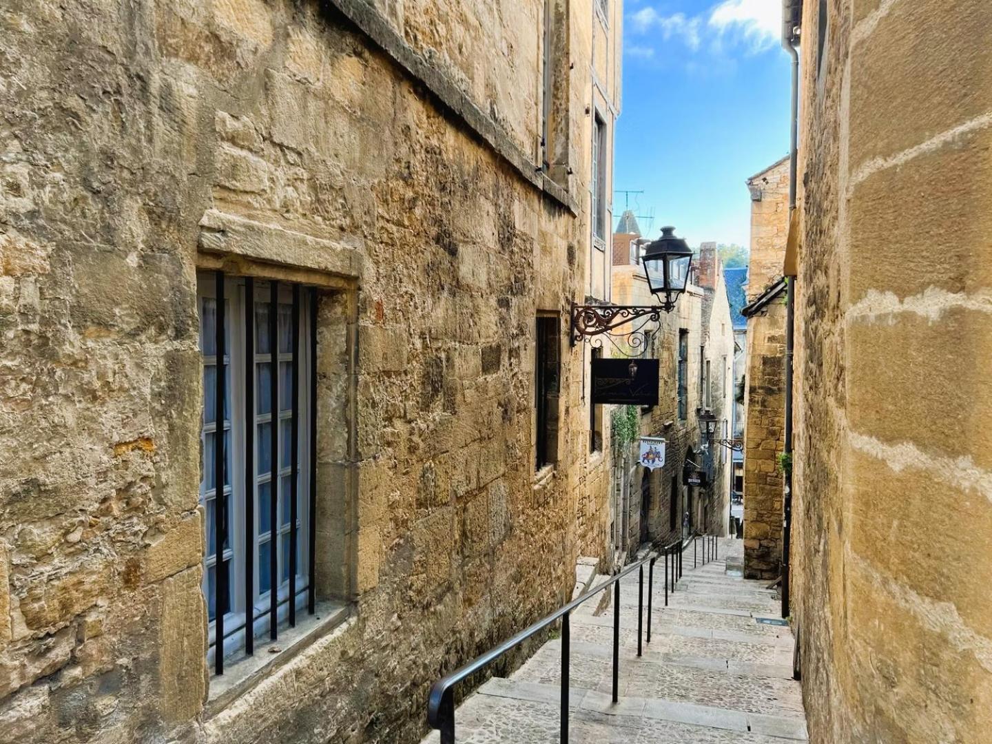 La Maison Valentin Au Coeur De La Cite Medievale Sarlat-la-Canéda Exterior photo